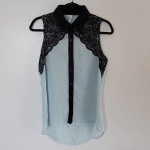 Studio Y Sleeveless Blouse Size Medium Light Blue/Black Lace